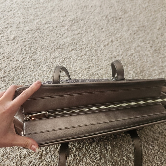 Gunmetal Snake Skin Coach Taylor Bag - Picture 3 of 8